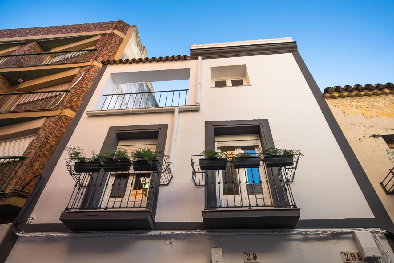 Apartamentos San Salvador Parking Gratis Mérida Exteriör bild