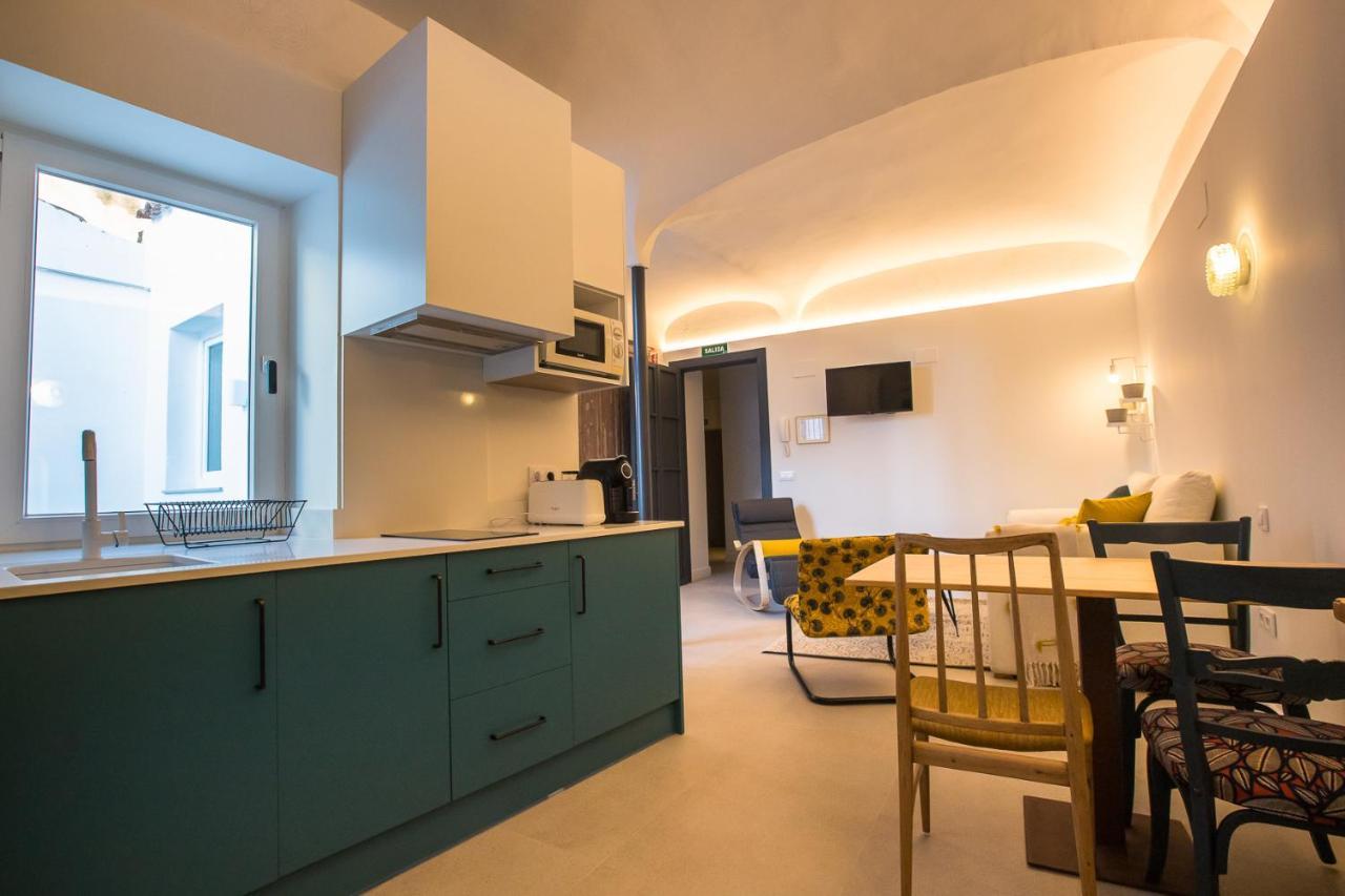 Apartamentos San Salvador Parking Gratis Mérida Exteriör bild