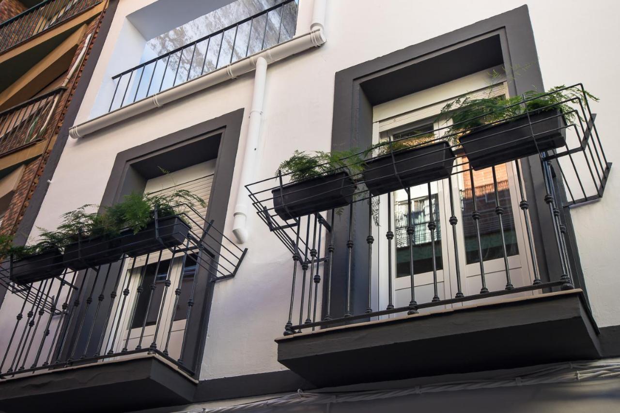 Apartamentos San Salvador Parking Gratis Mérida Exteriör bild